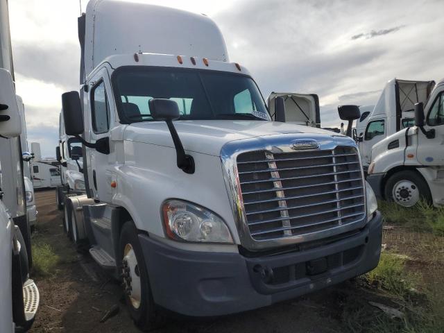  Salvage Freightliner Cascadia