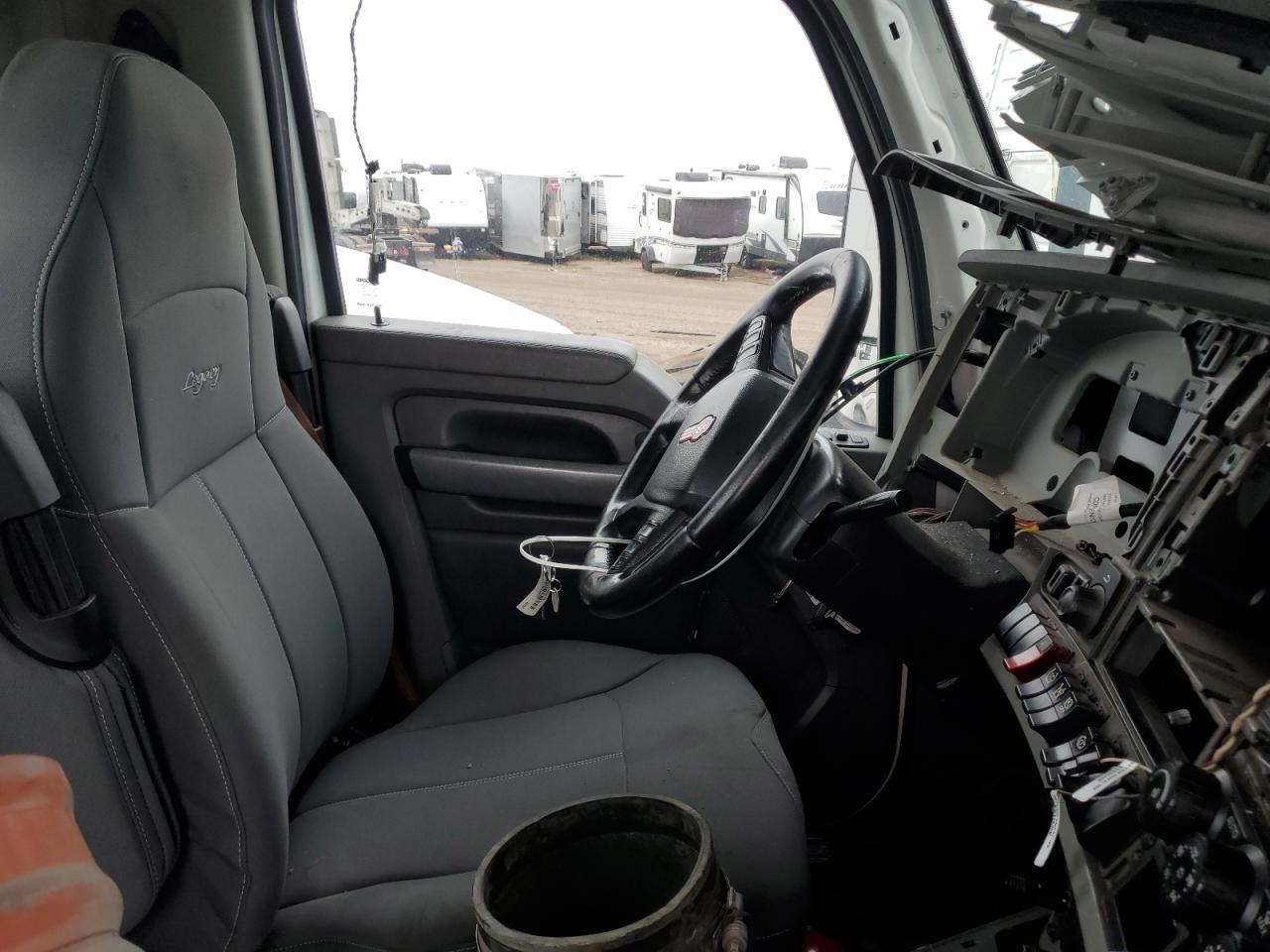 Kenworth Constructi T680 Image 10
