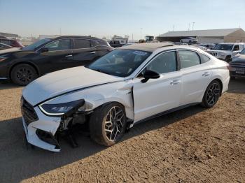  Salvage Hyundai SONATA