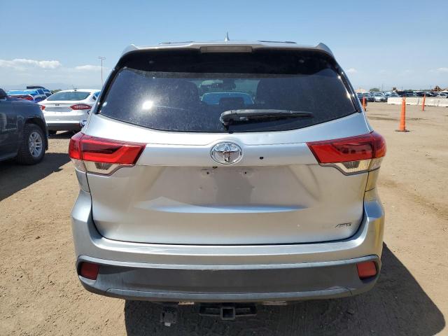 Toyota Highlander Le Image 3