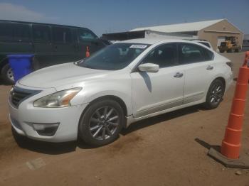  Salvage Nissan Altima