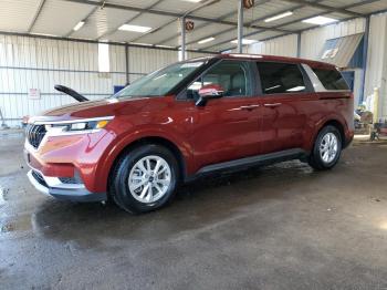  Salvage Kia Carnival