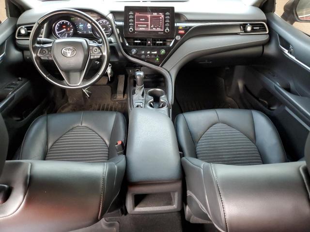 Toyota Camry Se Image 3