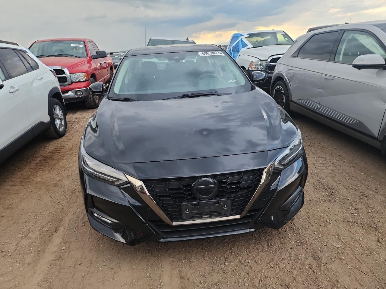 Nissan Sentra Sr Image 9