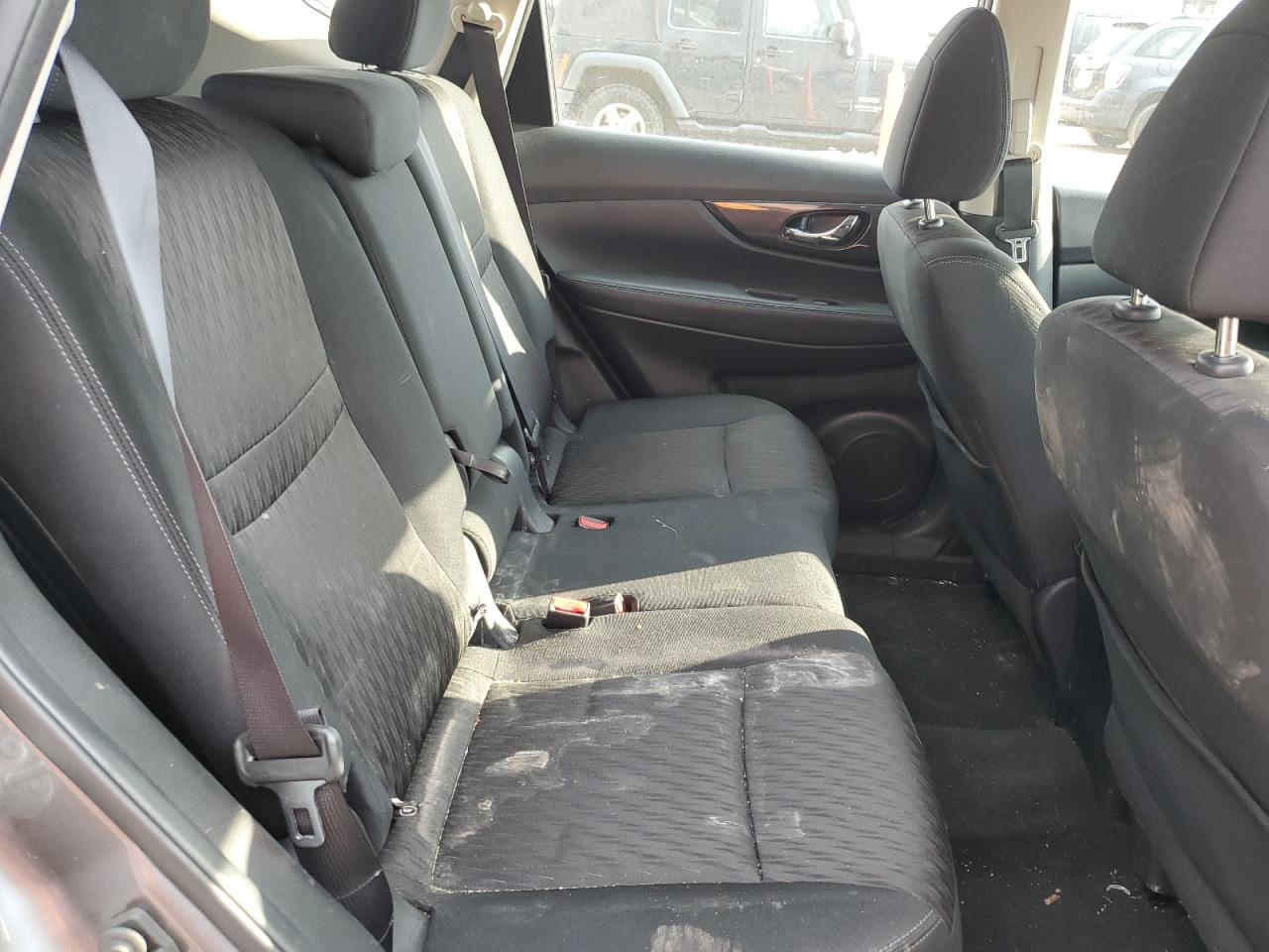 Nissan Rogue S Image 12