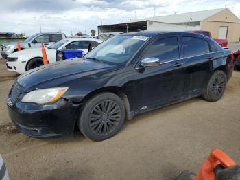  Salvage Chrysler 200