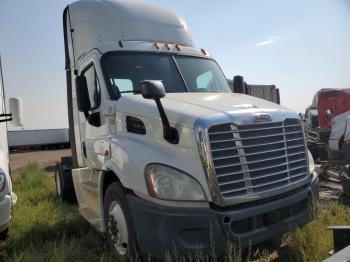  Salvage Freightliner Cascadia