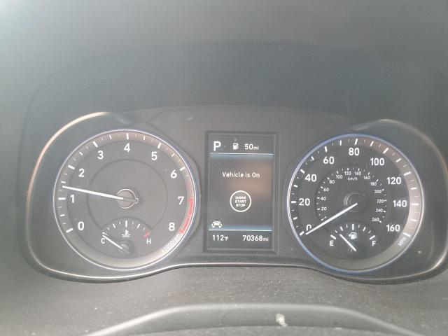 Hyundai KONA Night Image 8