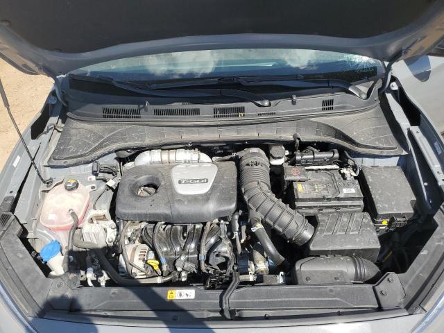 Hyundai KONA Night Image 12