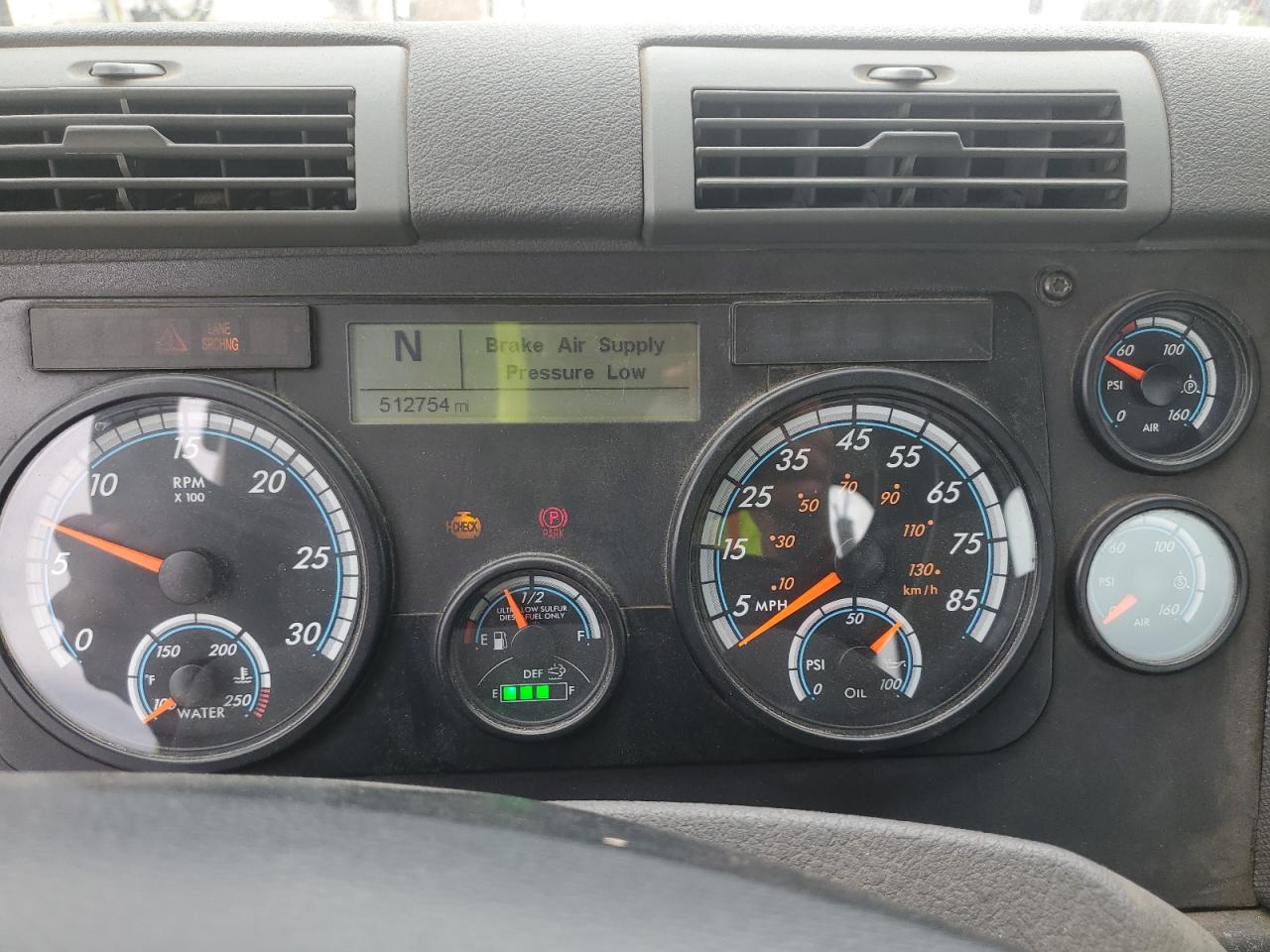 Freightliner Cascadia 1 Image 8