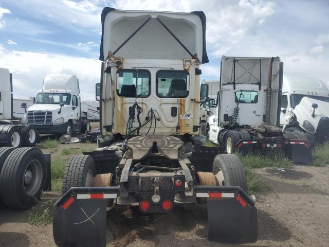 Freightliner Cascadia 1 Image 5