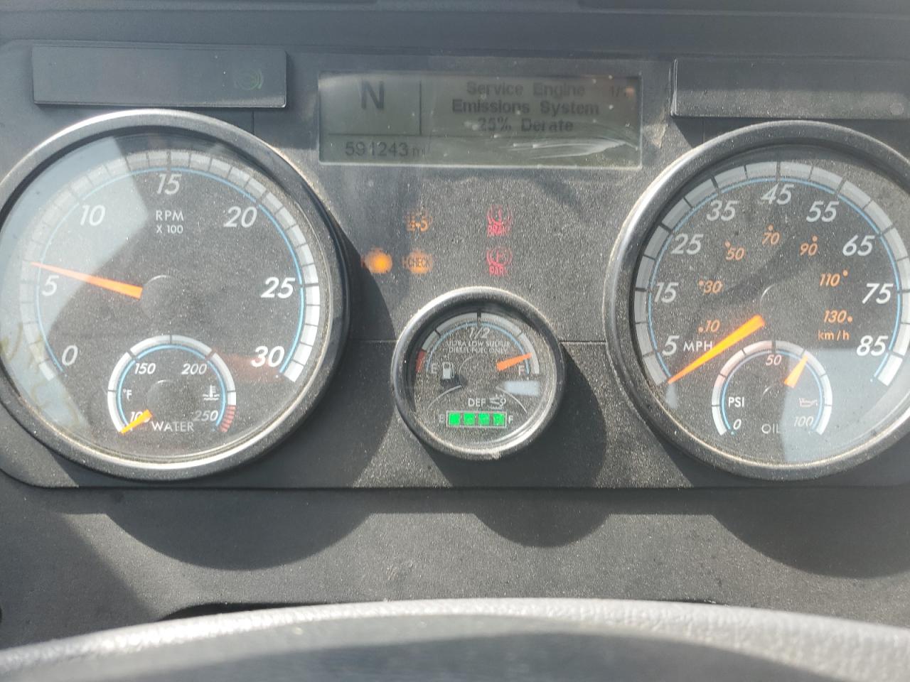 Freightliner Cascadia 1 Image 4