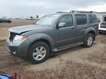  Salvage Nissan Pathfinder