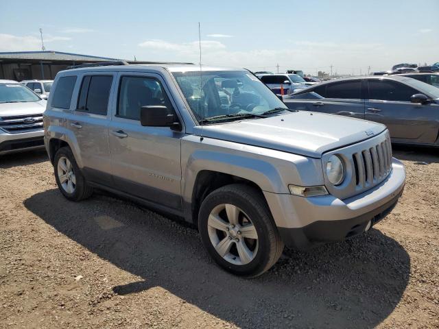 Jeep Patriot Latitude Image 3