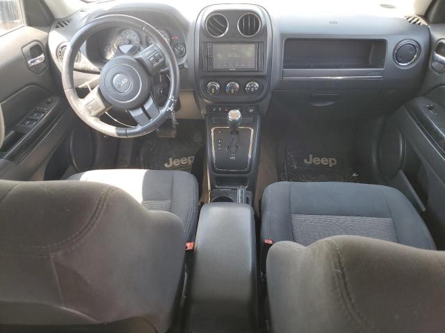 Jeep Patriot Latitude Image 8