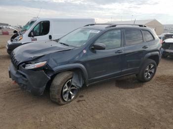  Salvage Jeep Cherokee