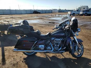  Salvage Harley-Davidson Flhtkse
