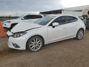  Salvage Mazda 3