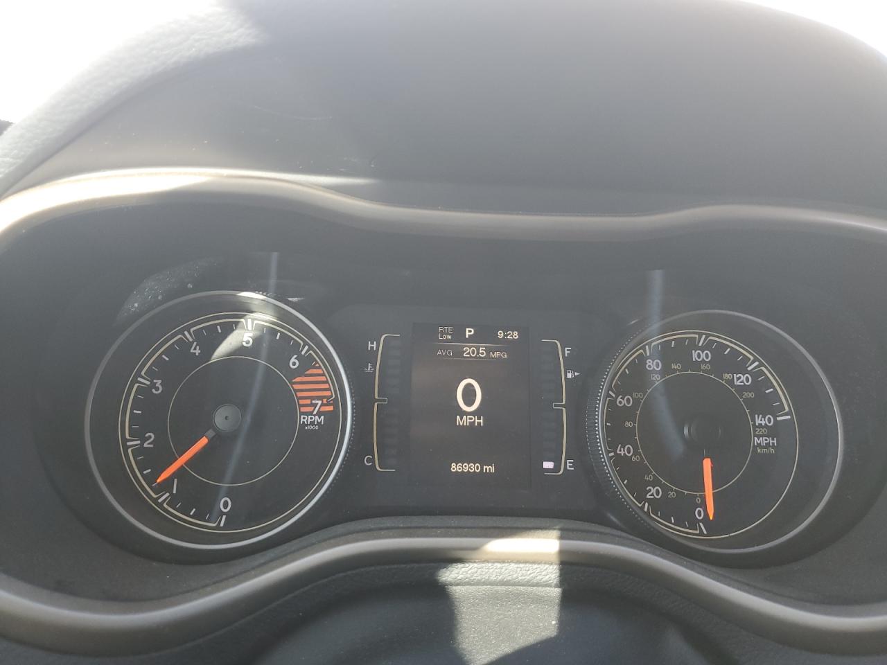 Jeep Grand Cherokee Latitude Image 5