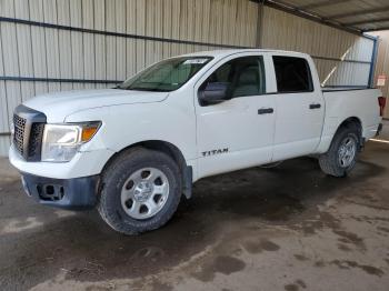  Salvage Nissan Titan