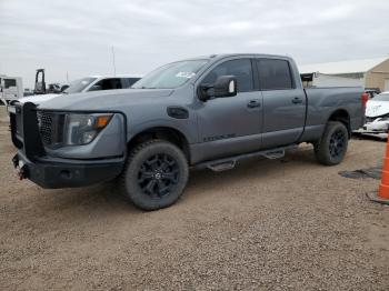  Salvage Nissan Titan