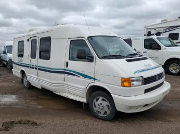  Salvage Winnebago Rialta Mot