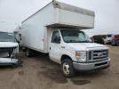 Ford Econoline E450 Super Duty Cutaway Van Image 4