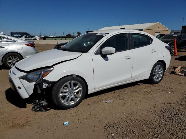  Salvage Toyota Yaris