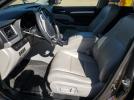 Toyota Highlander Se Image 8