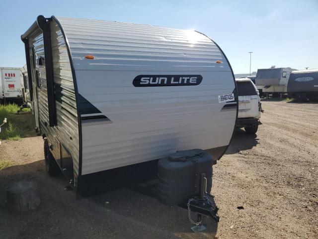  Salvage Sunline Travel Trl