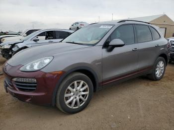  Salvage Porsche Cayenne