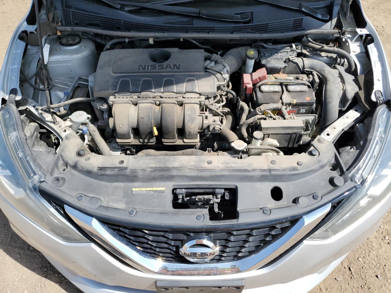 Nissan Sentra S Image 12
