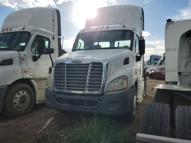 Freightliner Cascadia 1 Image 2