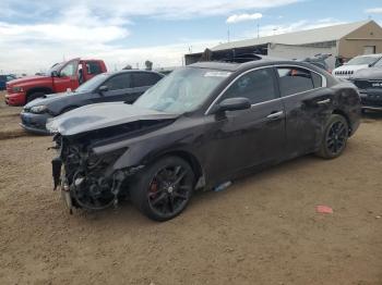  Salvage Nissan Maxima