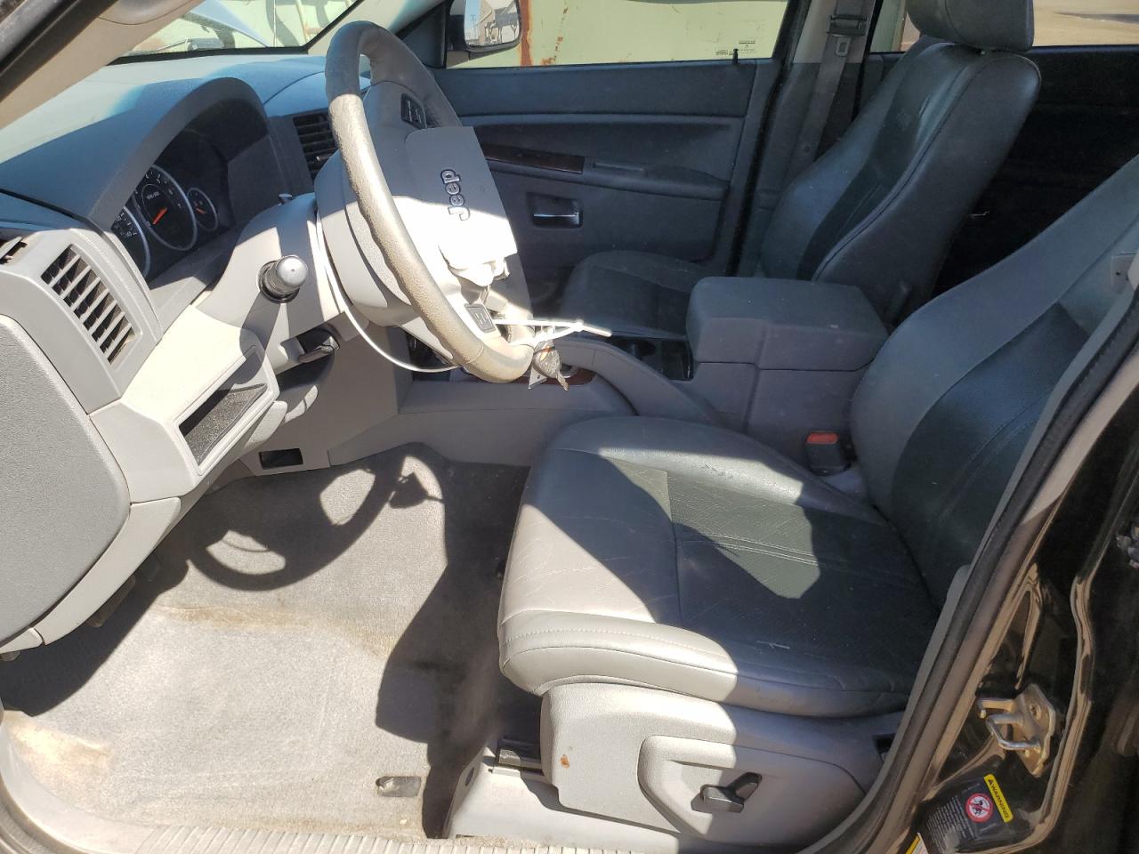 Jeep Grand Cherokee Limited Image 9