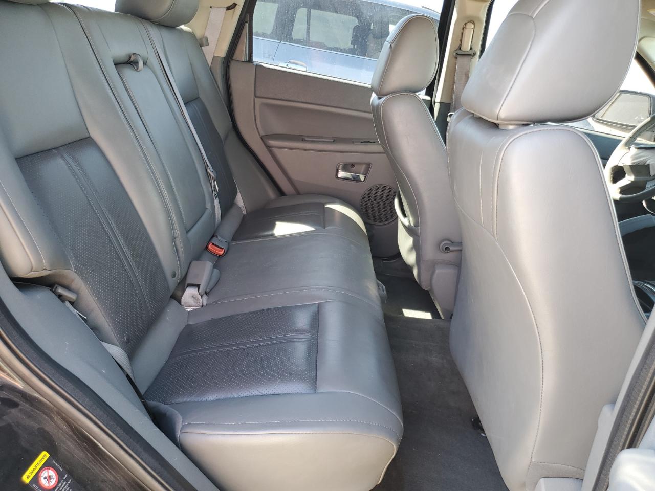 Jeep Grand Cherokee Limited Image 10