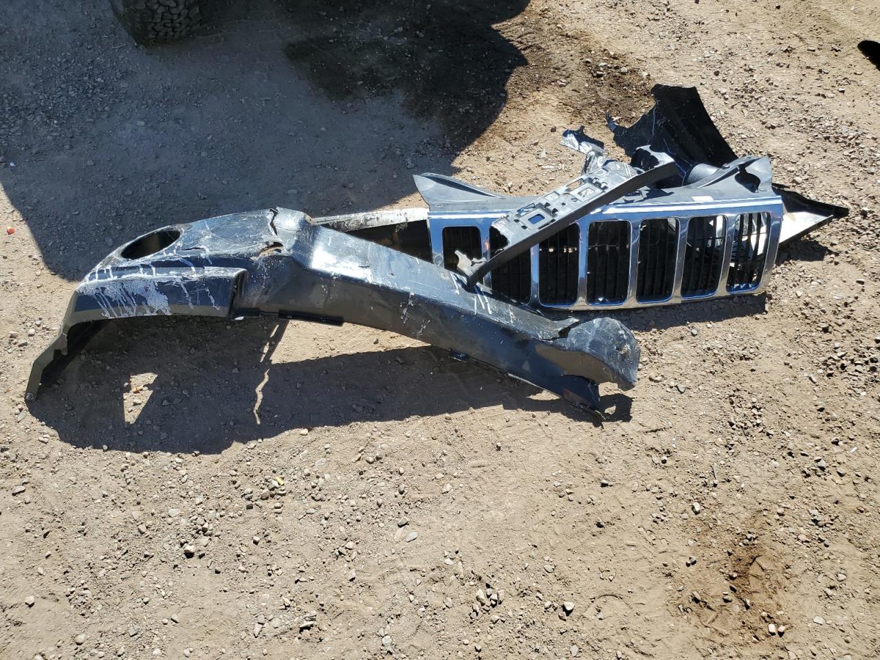 Jeep Grand Cherokee Limited Image 3