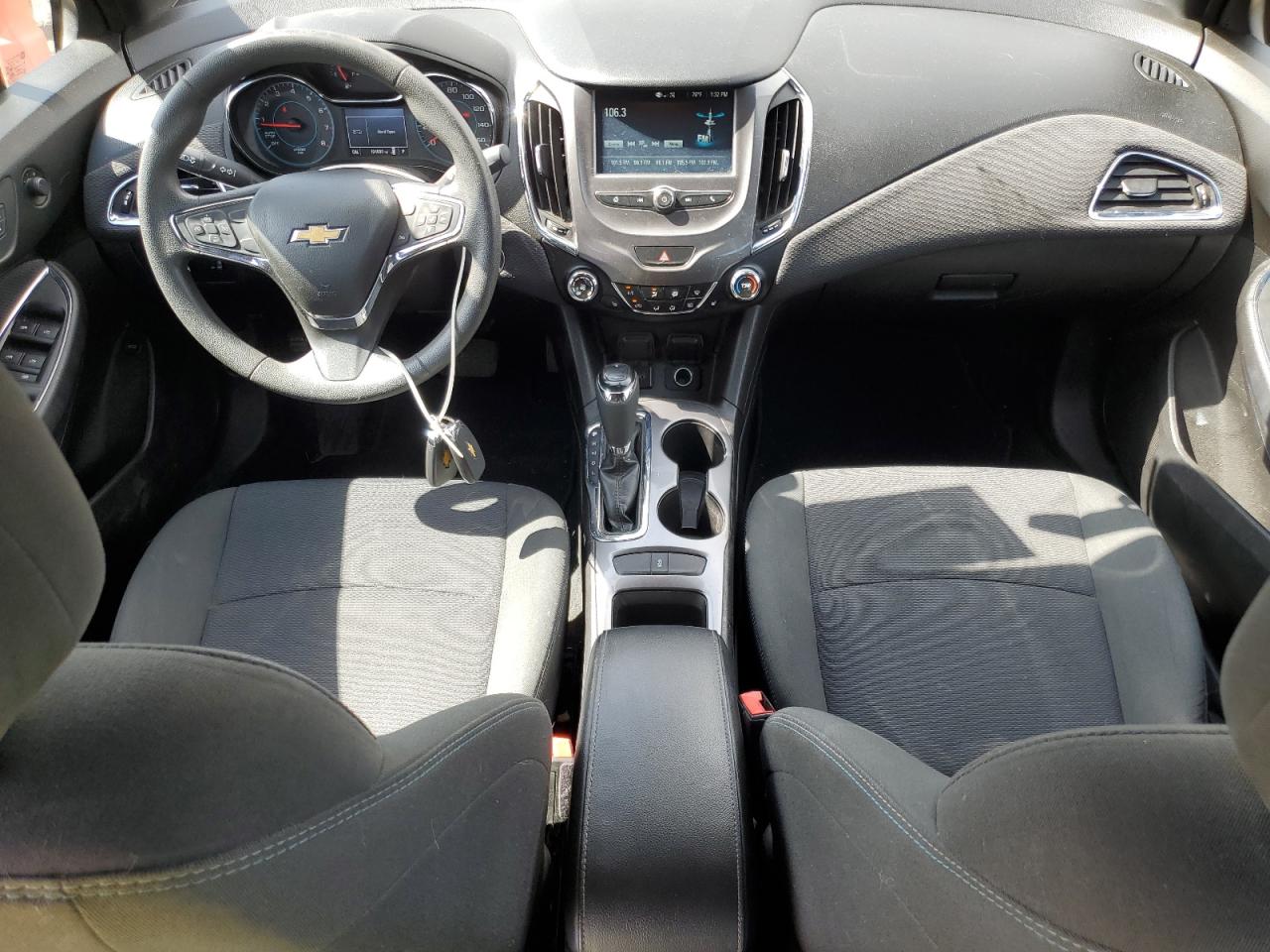 Chevrolet Cruze Lt Image 10