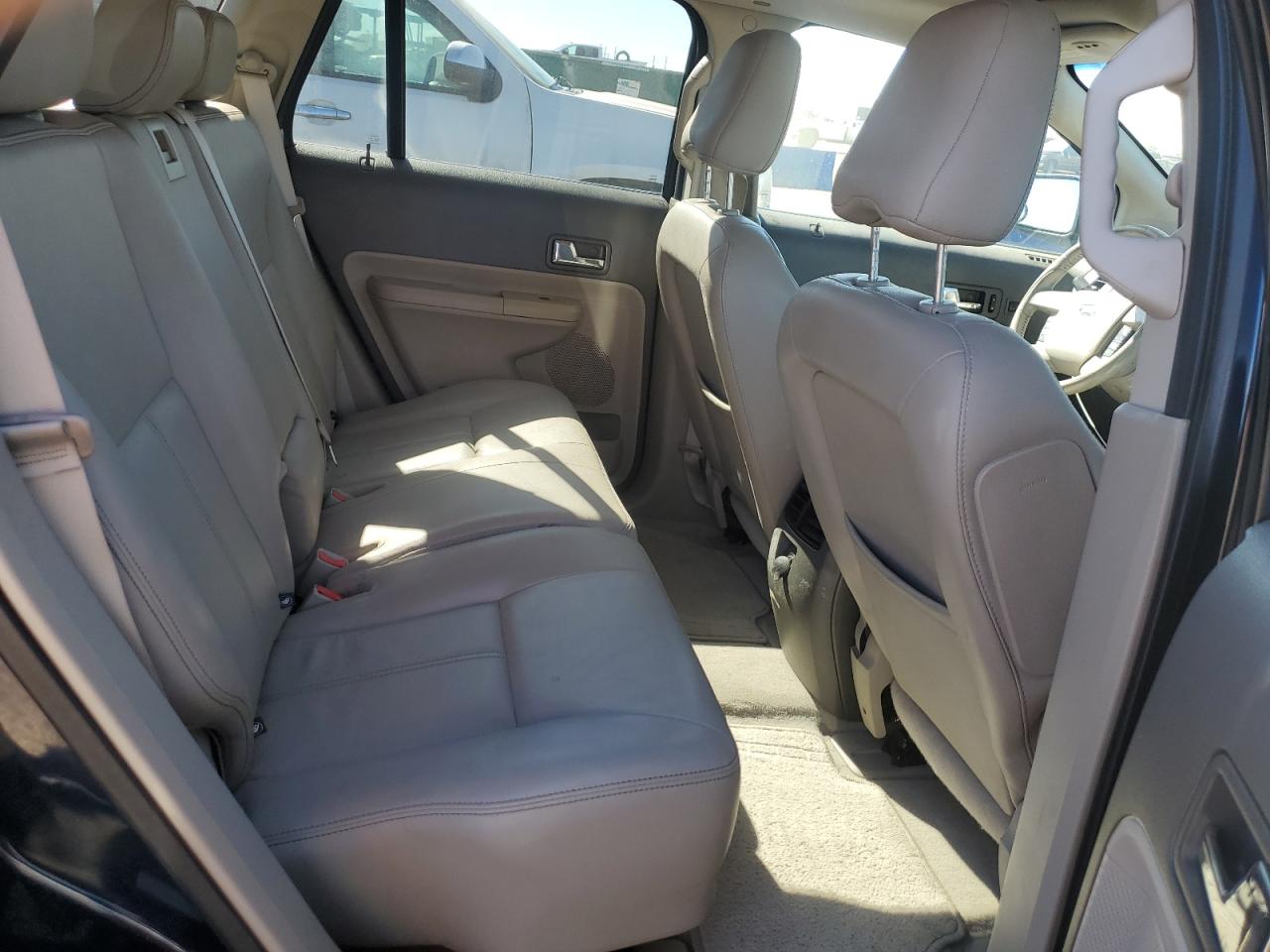 Ford Edge Limited Image 12