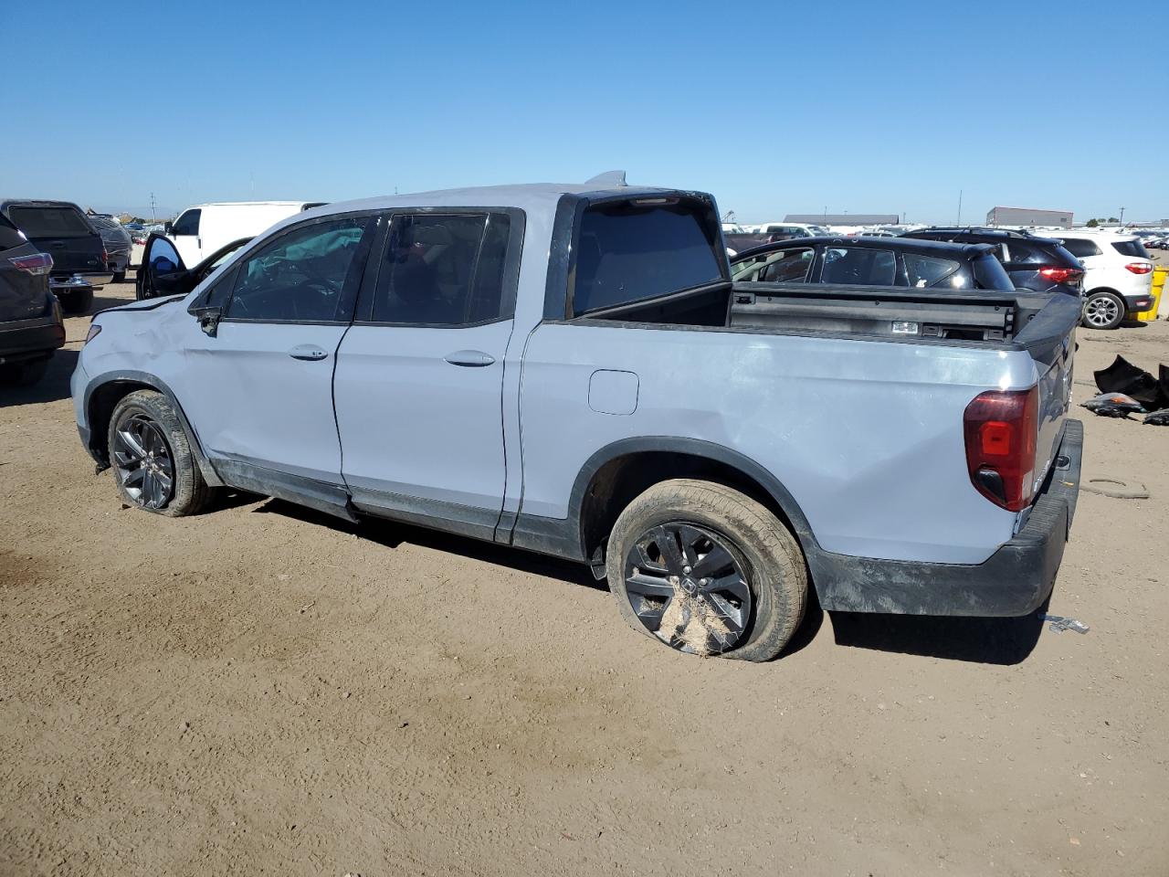 Honda Ridgeline Sport Image 11