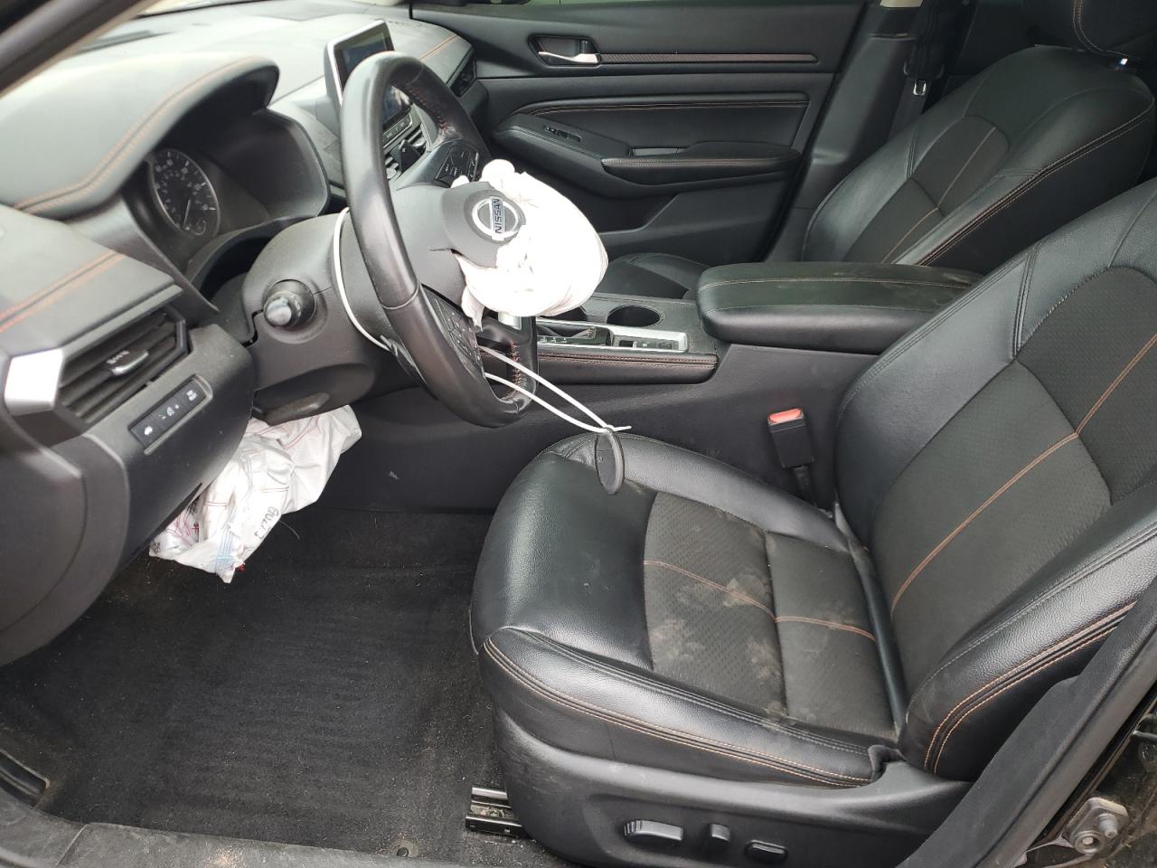 Nissan Altima Sr Image 8