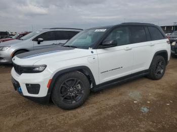  Salvage Jeep Grand Cherokee