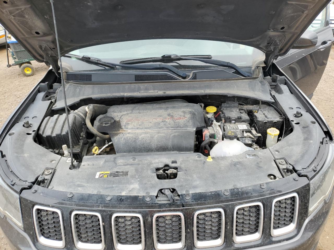 Jeep Compass Latitude Image 2