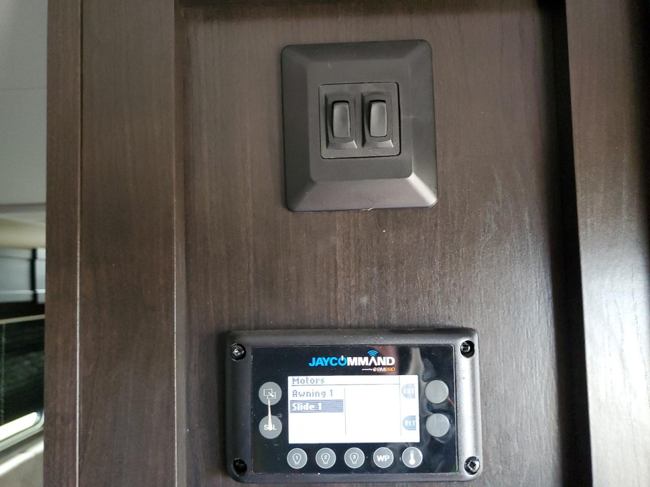 Jay Jay Flight Image 6