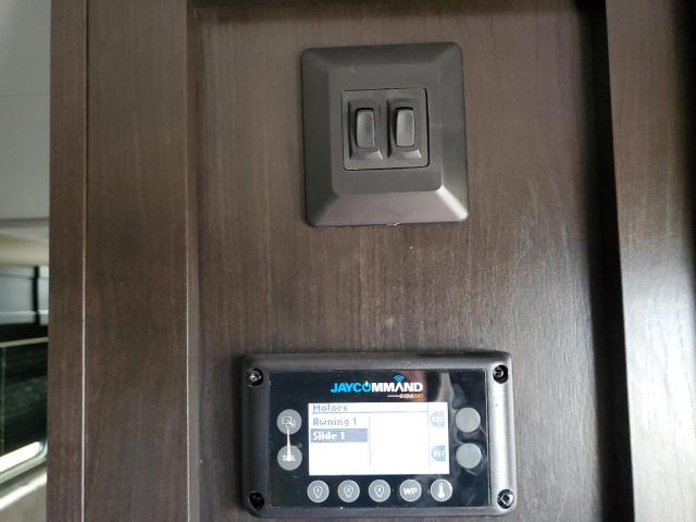 Jay Jay Flight Image 6