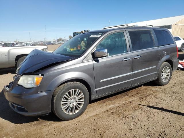  Salvage Chrysler Minivan