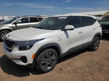  Salvage Kia Seltos
