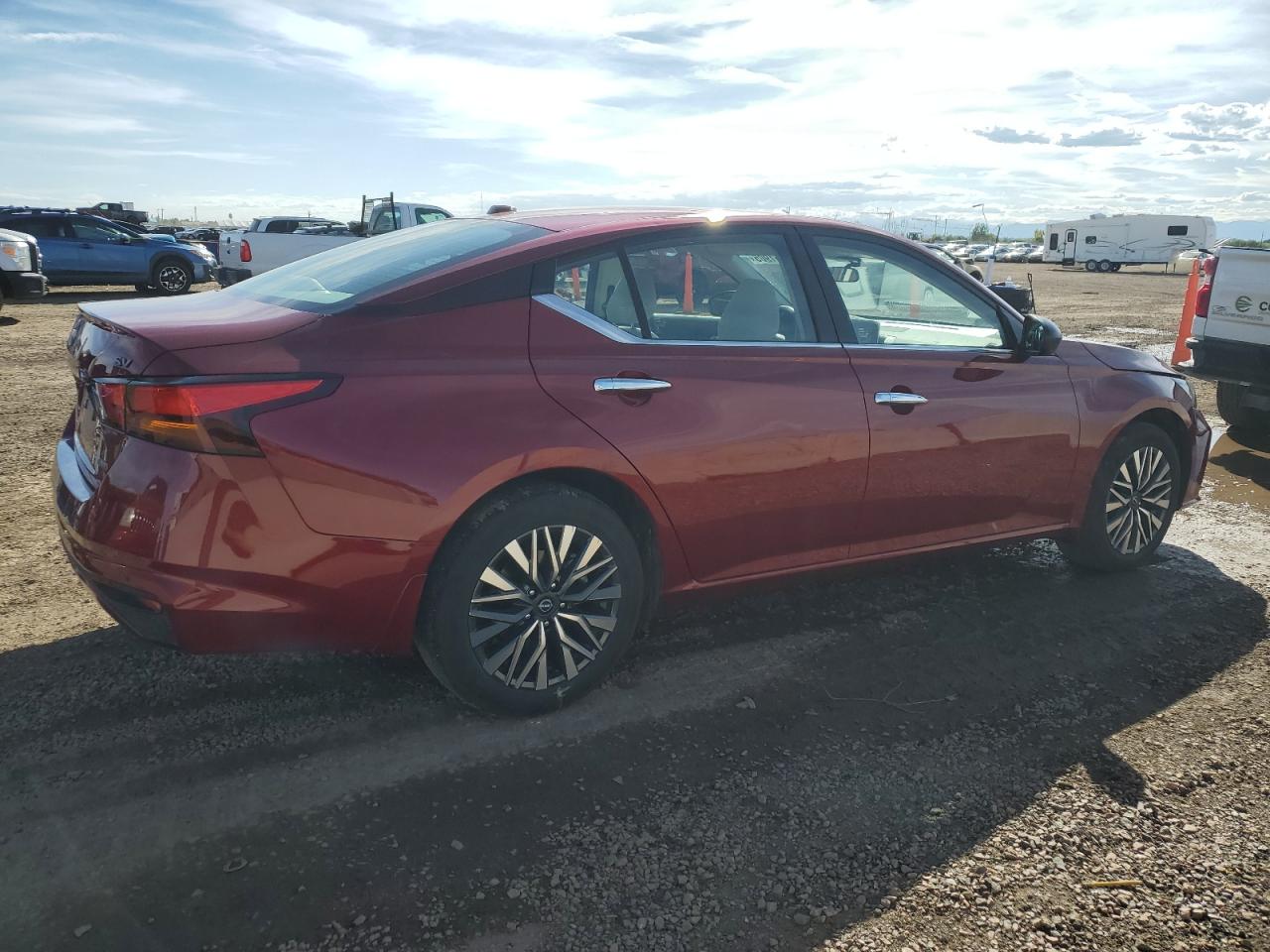 Nissan Altima Sv Image 11