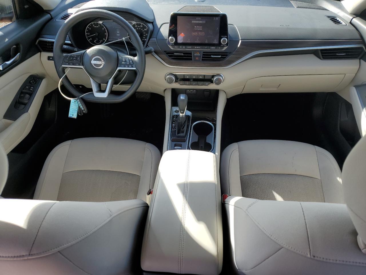 Nissan Altima Sv Image 7