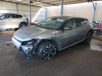  Salvage Kia EV6